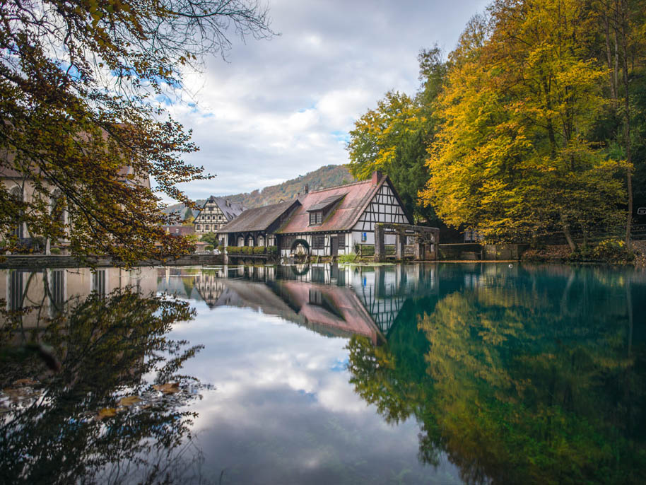 Der Blautopf in Blaubeuren