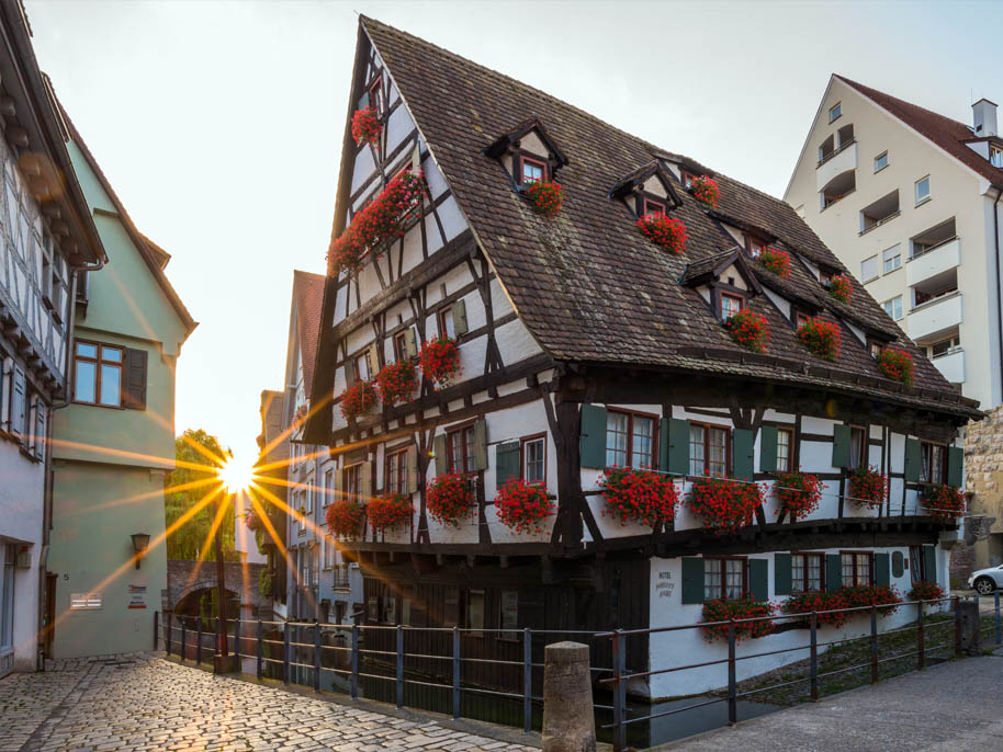 Das schiefste Hotel der Welt
