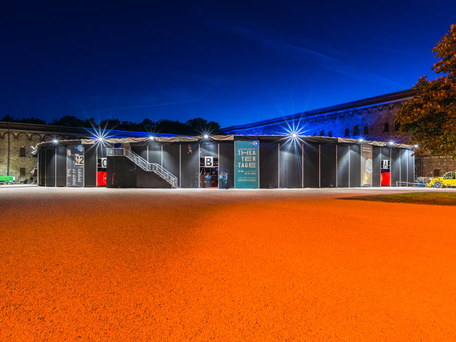Das Ulmer Theater zu Besuch auf der Wilhelmsburg